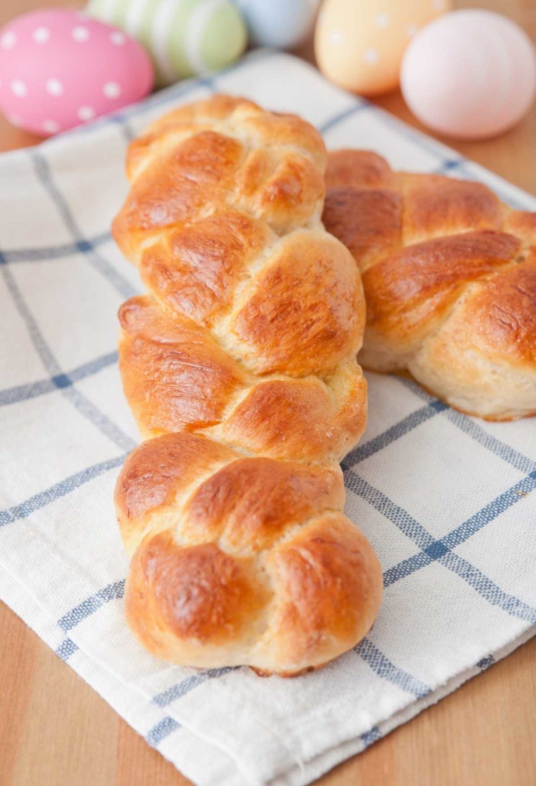 Osterbrot German Easter Bread Recipe Easy Everyday Recipes