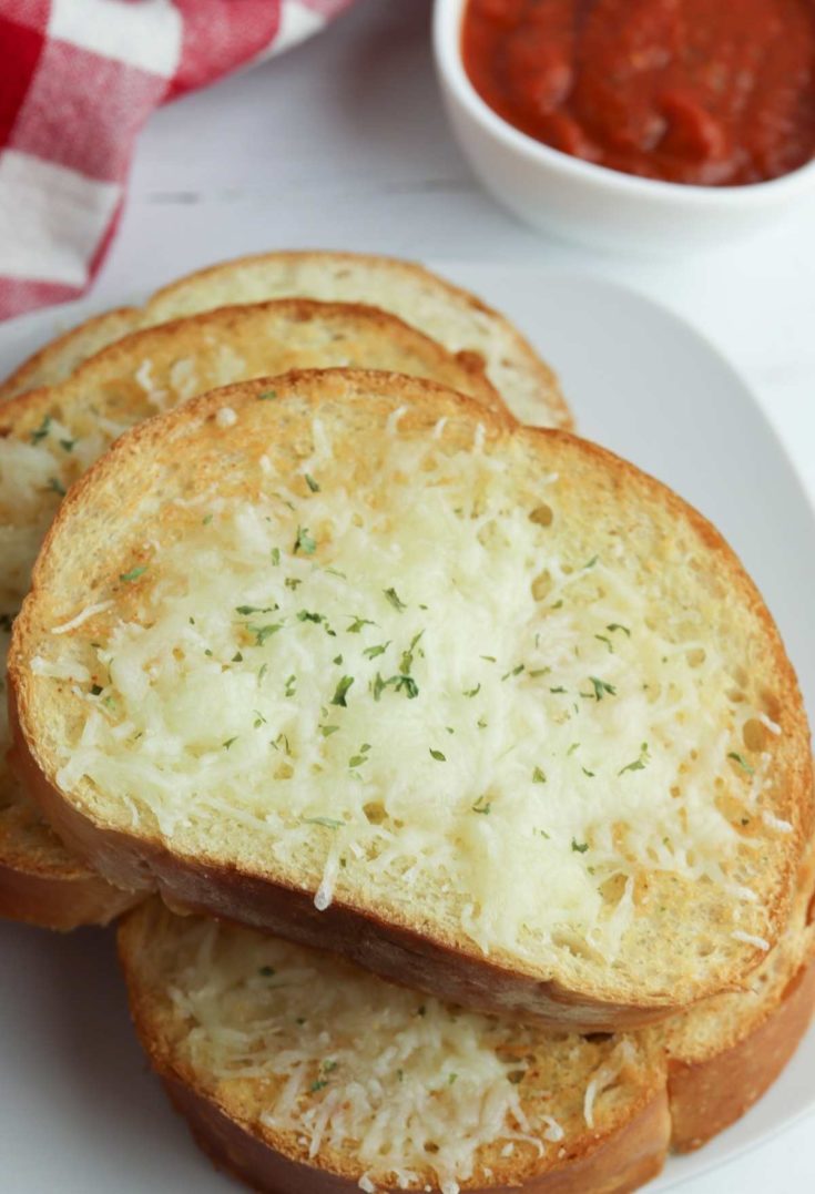 Air Fryer Cheesy Garlic Bread