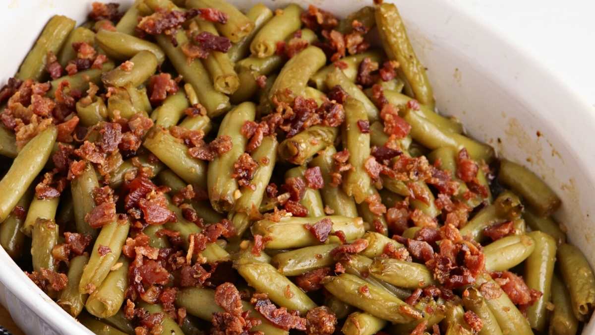 Baked Green Beans with Bacon