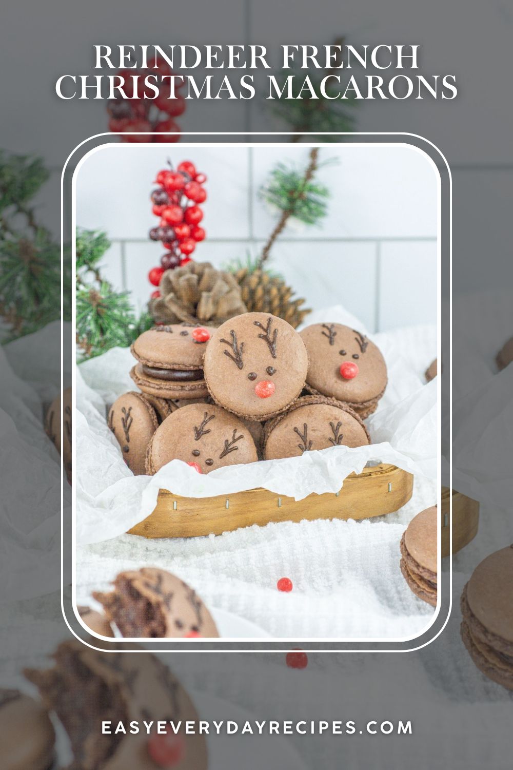 Reindeer French Christmas Macarons 13 Reindeer French Christmas Macarons pin