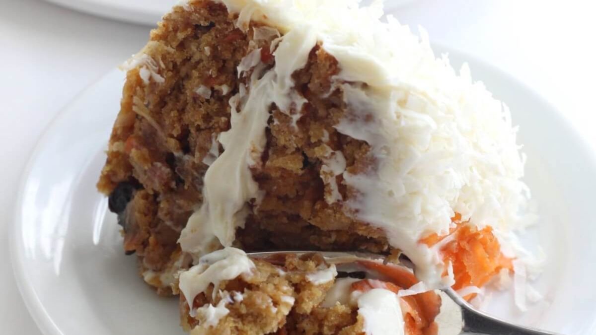 20 Homemade Pies That Wow Every Time 16 Gluten-Free Vegan Carrot Cake