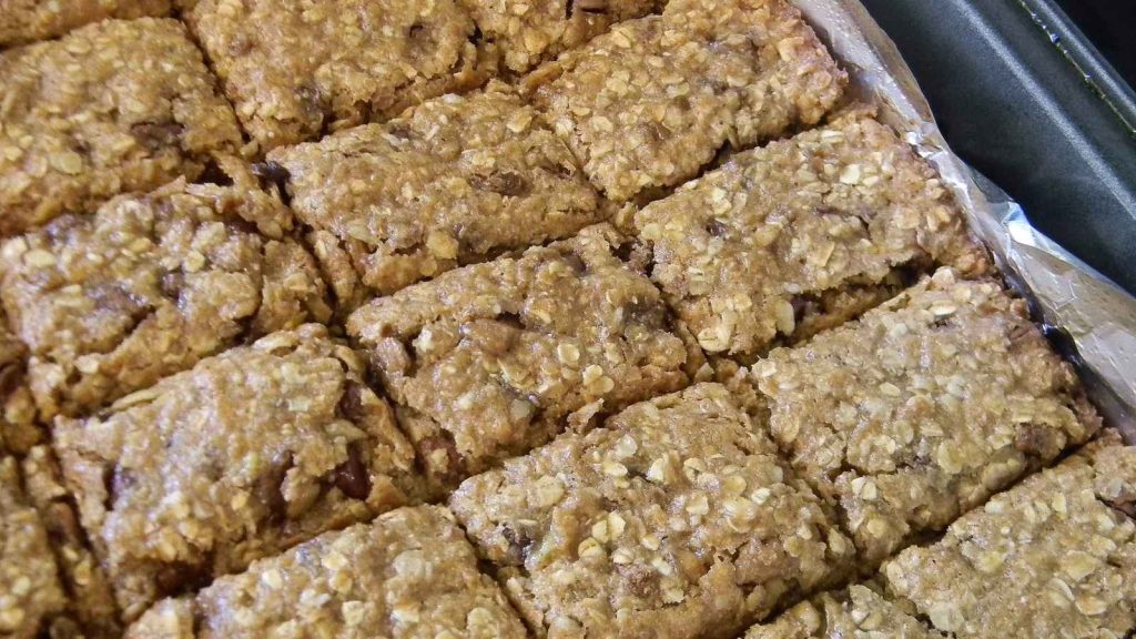 1 DIY Banana Based Energy Bars