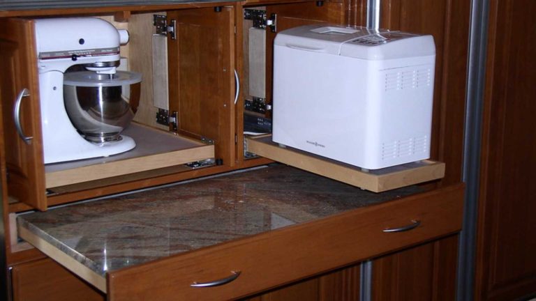 6 Old-School Kitchen Appliances That Never Really Went Out of Style