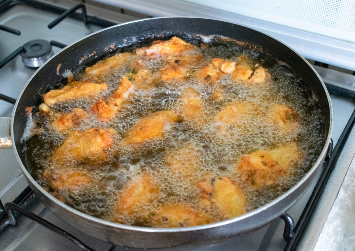 Stop Making These 7 Fried Chicken Mistakes That Destroy Your Meal 2 187915153 m