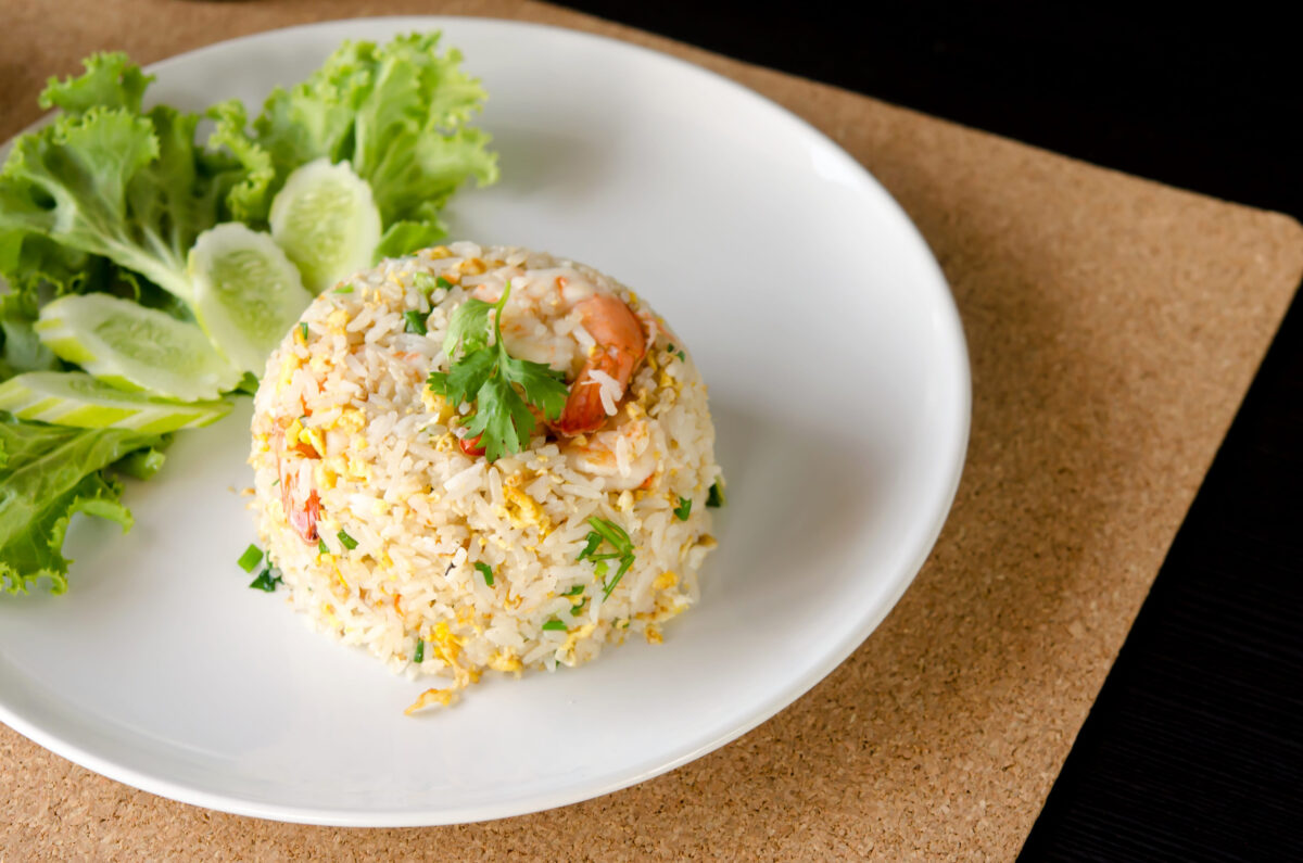 8 Lazy Dinner Recipes That Are Both Easy and Delicious 3 fried rice with shrimp close up