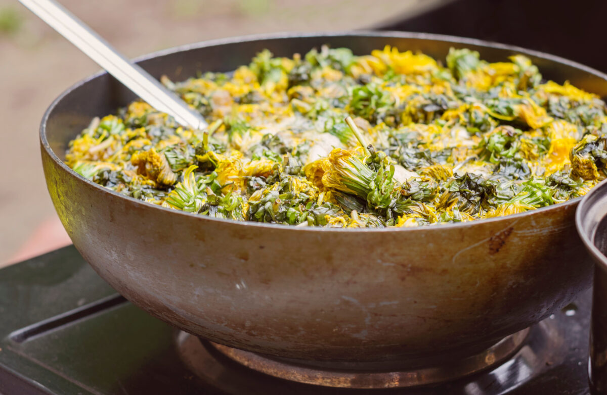 The 20 Most Disgusting Foods in the World 4 Dandelion honey making. Organic healthy product