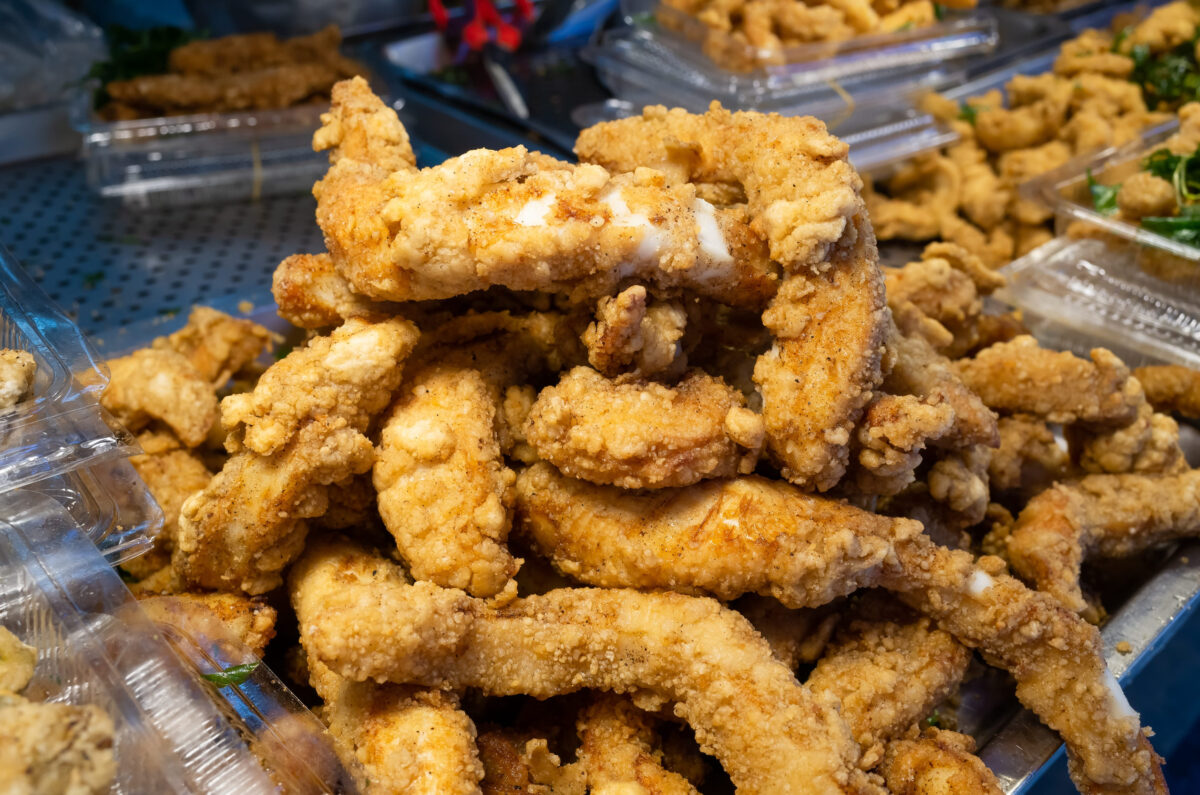 taiwanese fried chicken on a plate in the street in Taiwan