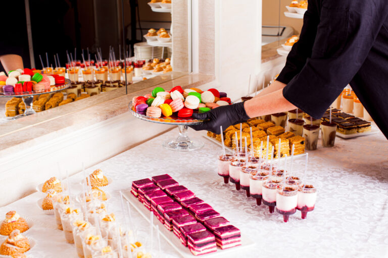8 Catering Mistakes That Quietly Ruin Weddings