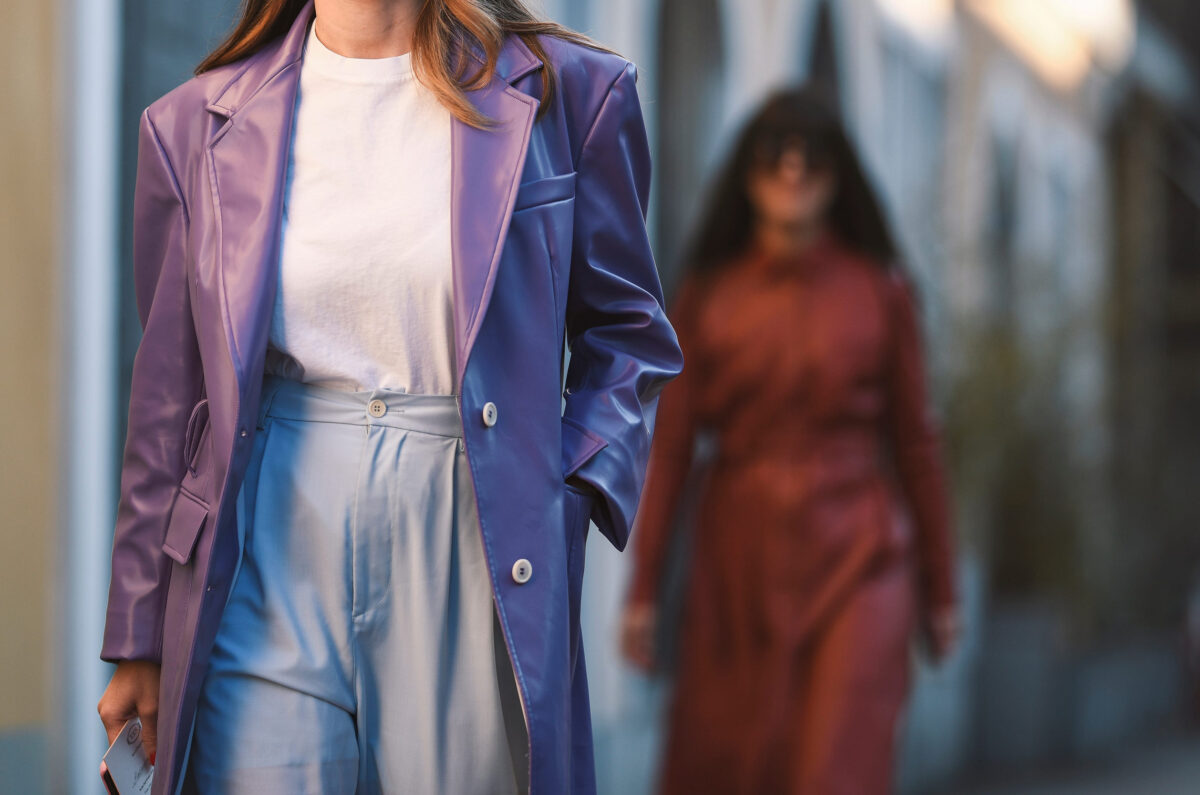 10 Worst Fashion Trends That Still Make Old Photos Look Like Evidence 1 142272921 m
