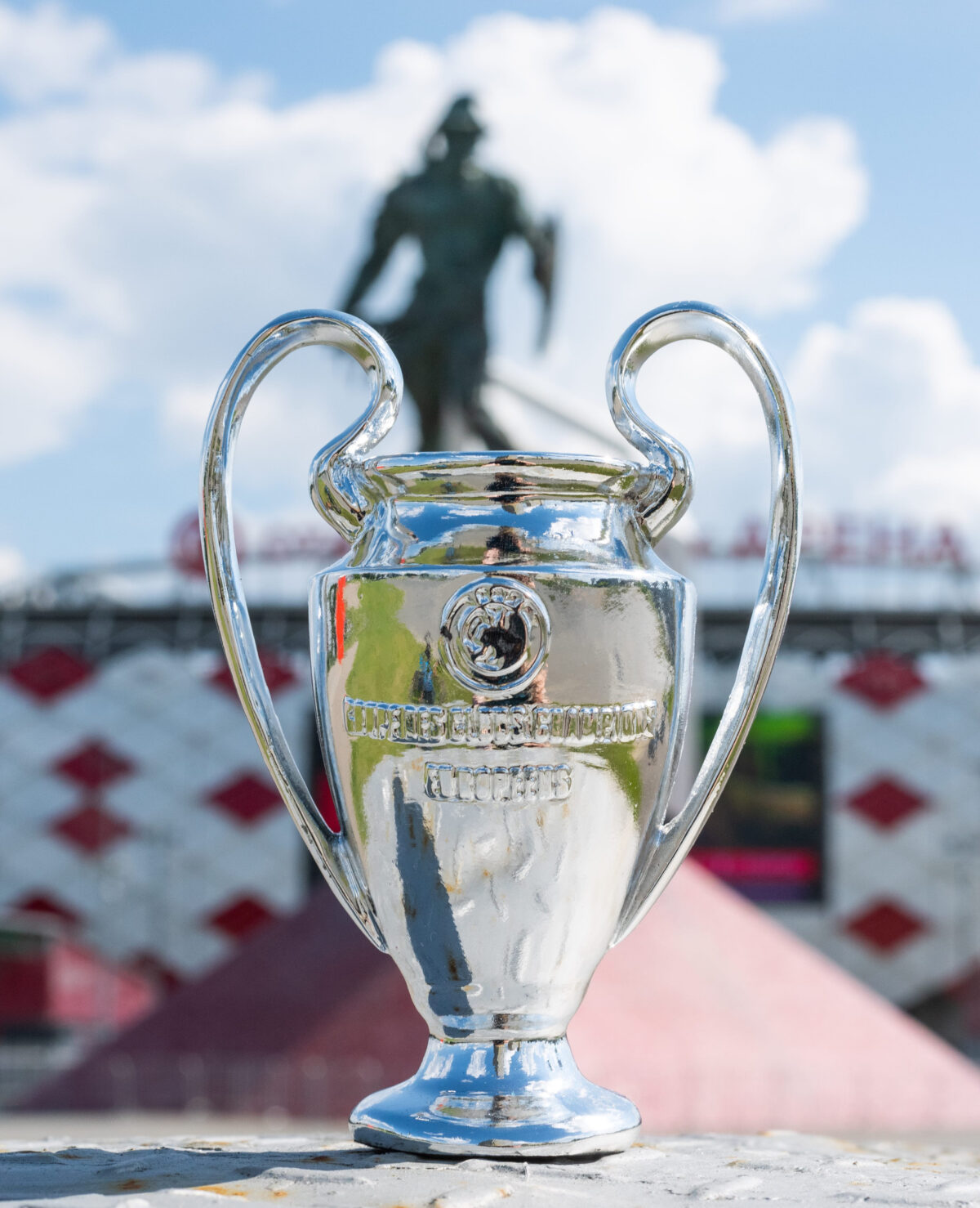 10 Surprising Reasons PSG Still Cannot Keep the Champions League Trophy After Beating Arsenal 4 173186122 m