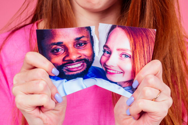 10 Reasons Why 50/50 Dating Is Quietly Destroying Relationships