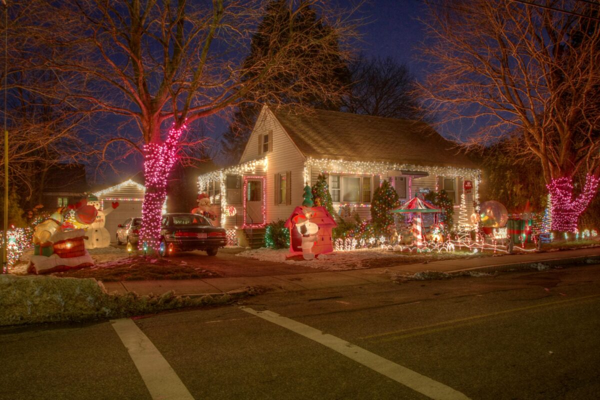 The Ugly Side of Religion and the Bible Questions Many People Are Afraid to Ask 2 2009 Christmas decor in Massachusetts 4200641019