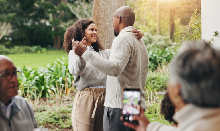 10 Ways the “Wait and See” Trap Destroys Modern Dating