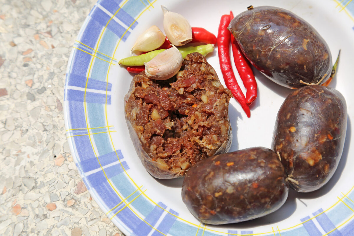 Mam - Northeastern Thai style meat sausages