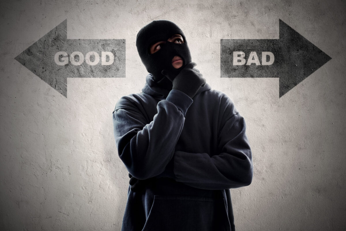 8 Things You Should Never Say to a Police Officer 3 Masked thief thinking