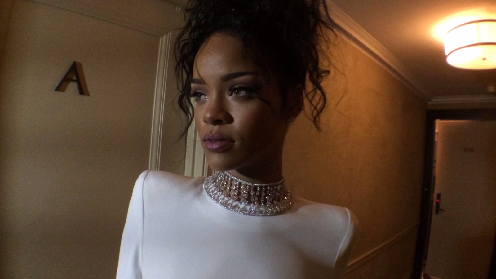 Rihanna Met Gala 2014