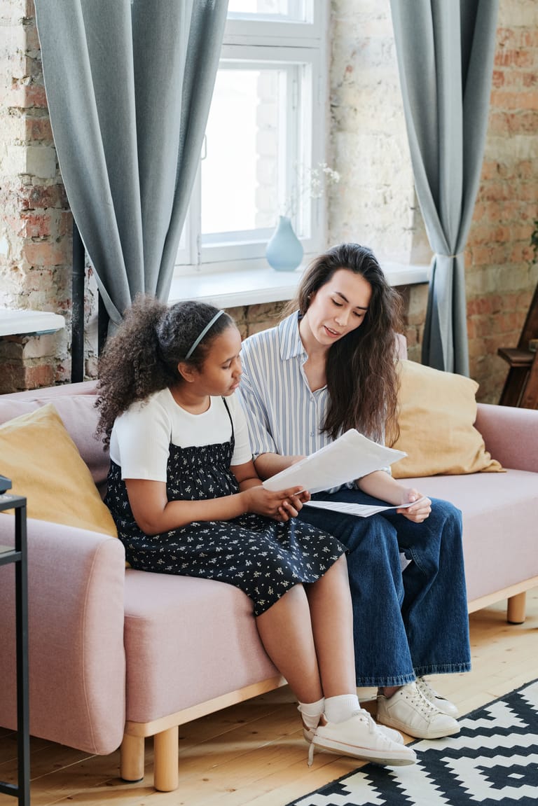 10 Lies Parents Tell Kids About Grown-Up Life That Hit Hard Later