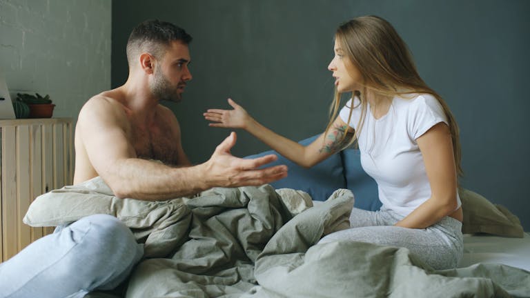 9 Signs You’re Stuck in an EQ Gap Relationship and Why Love Feels Draining