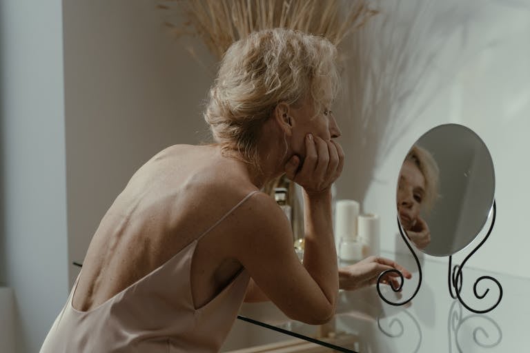 8  Warning Signs Your Body May Be Aging Faster Than You Think
