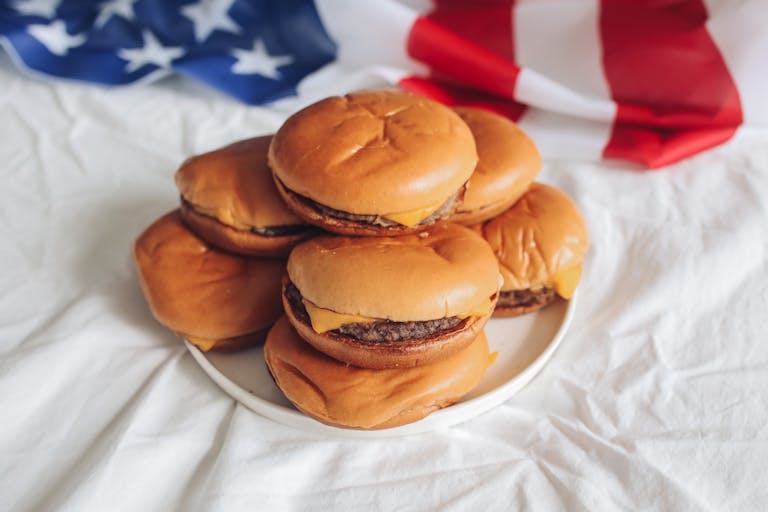 10 Overhyped American Dishes That Are Actually Meh