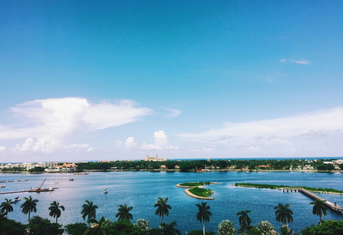 You’re Probably Living in the Wrong Place In The USA If You’re This Kind of Person 2 betty subrizi rW2pJmaag14 unsplash