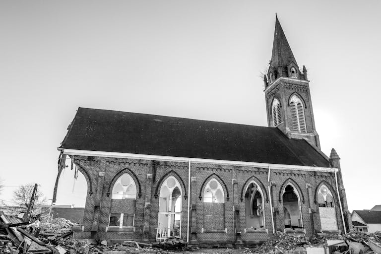 10 Harsh Truths About Why Church No Longer Feels Like Home to Some Americans