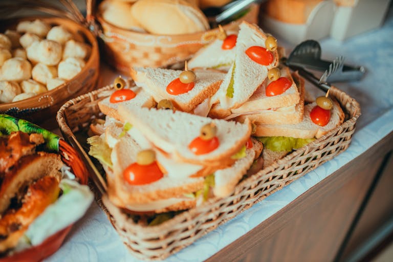 The Silent Health Risks Lurking in 7 Popular Instant Meals