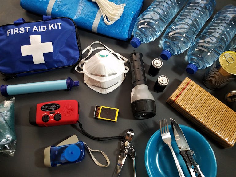 By Not Having These 12 Items ,You Are Risking Your Home’s Safety