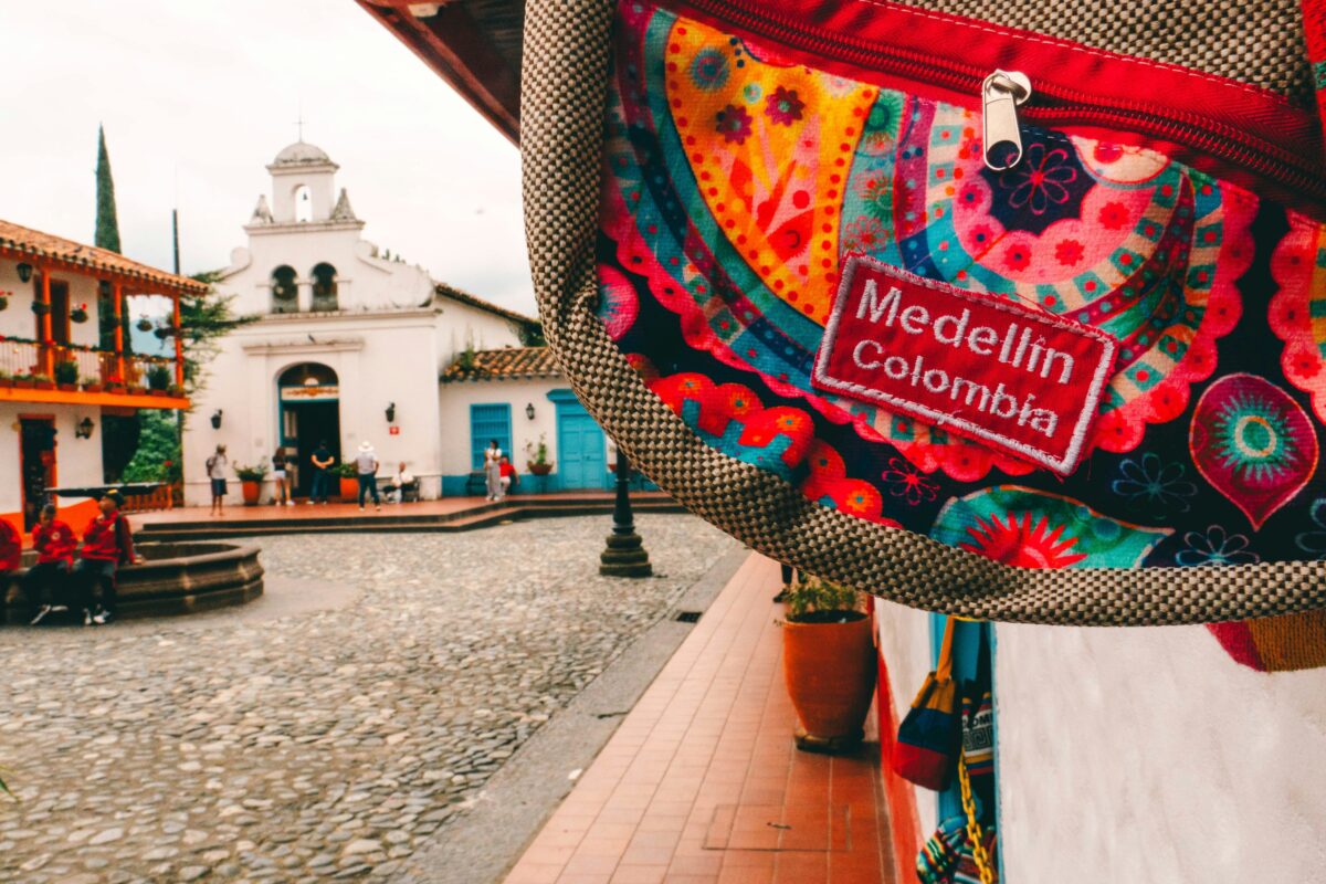 gustavo sanchez mETRnfE3yQw unsplash