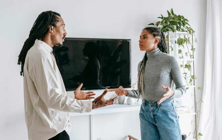 8 Things You Should Never Say to a Woman and How They Impact Relationships