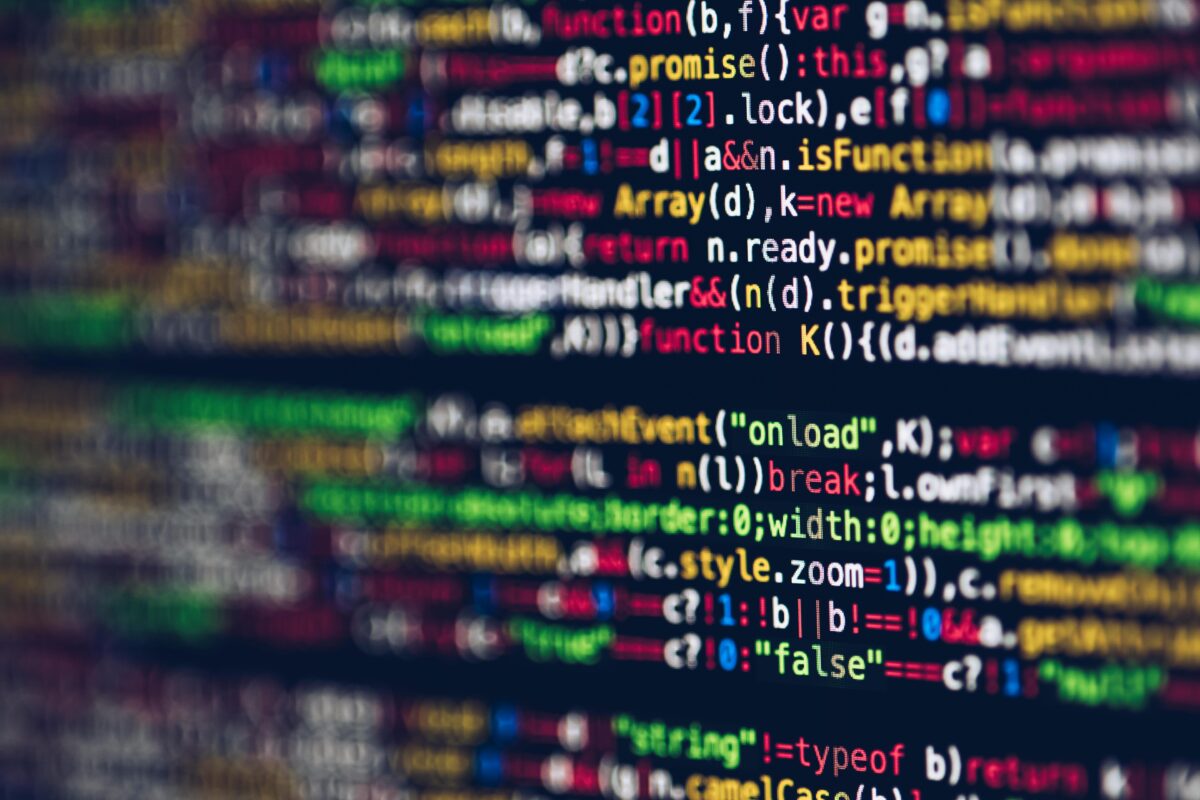 codes-on-tilt-shift-lens