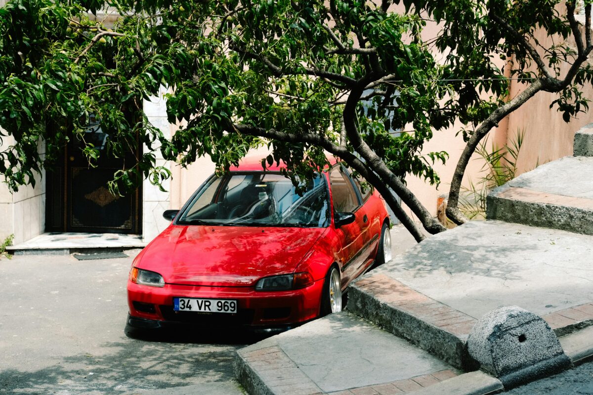 10 Car Myths That Still Fool Drivers and Waste Money 4 pexels matreding 12821565