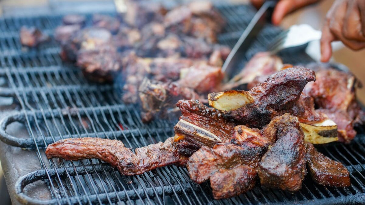 8 Short Rib Mistakes That Can Turn Dinner Into a Tough, Greasy Letdown 4 juicy-grilled-beef-ribs-on-a-barbecue-
