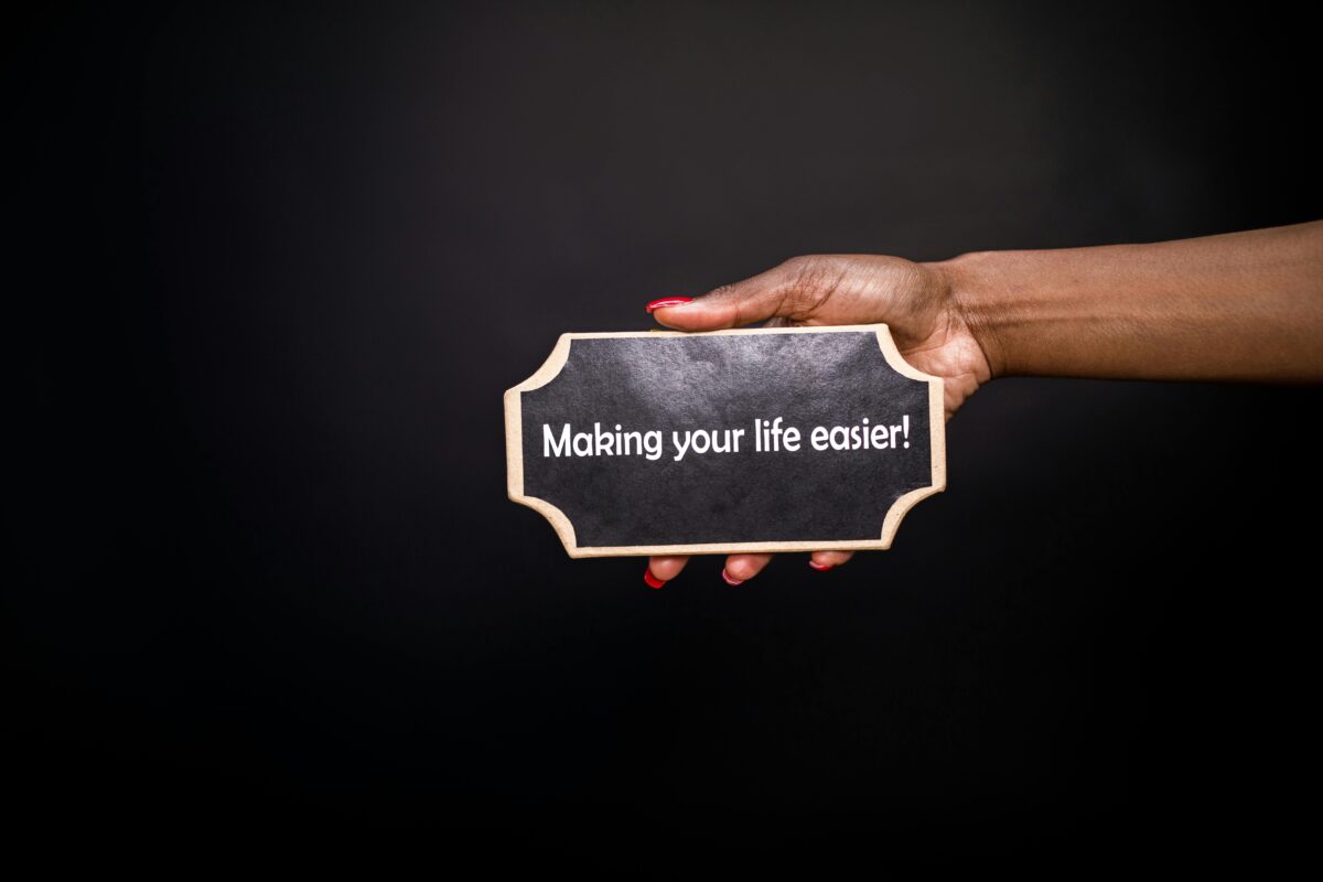 7 Petty Reasons Parents Get Irritated When Their Kids Use Phones 1 black-and-white-cardboard