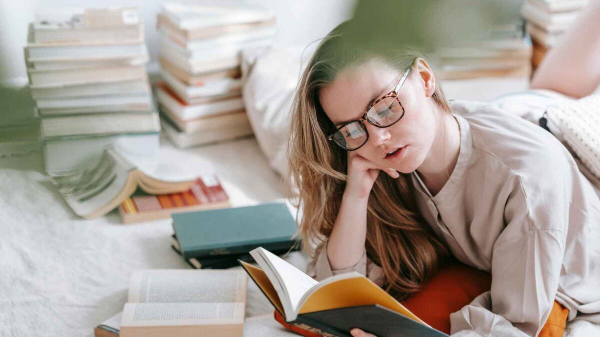 10 Types of Illiteracy That Quietly Shape How We Think, Work, Spend, Vote, and Survive 1 reading