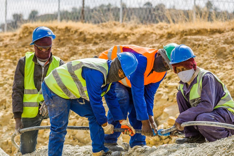 8 Countries Where Workers Are Paid Poorly