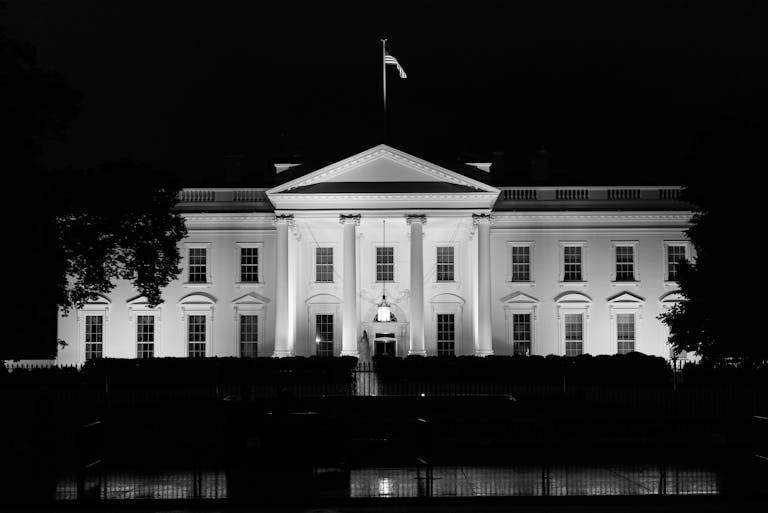 Trump’s White House Ballroom Donors Now Face a $50B Question as Americans Struggle With Bills