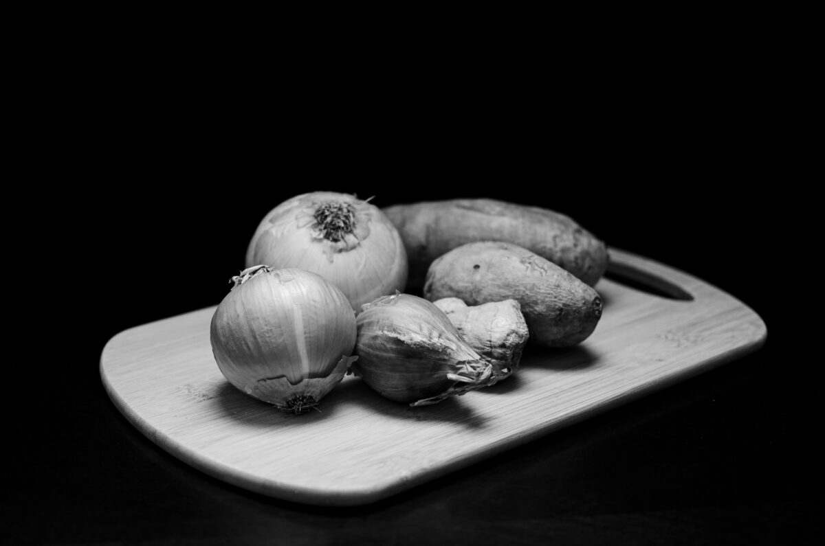 10 Horrific Food Storage Mistakes That Are Destroying Your Groceries 3 trac vu hao1KOe H88 unsplash
