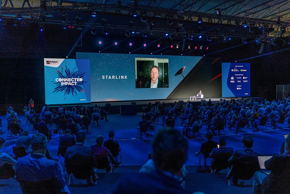 SpaceX’s IPO Rally Cools as Market Reality Sets In; Wall Street is Debating What Comes Next. 2 MWC21