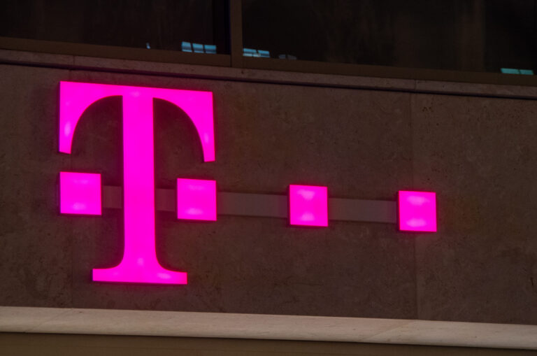 T-Mobile Moves 8 Million Customers Off Grandfathered Plans, Triggering Bill Increases
