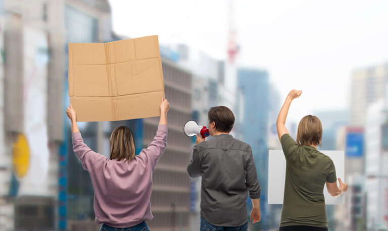 NYC Rent Freeze Delivers a Shockwave as Tenants Cheer and Landlords Brace for Trouble