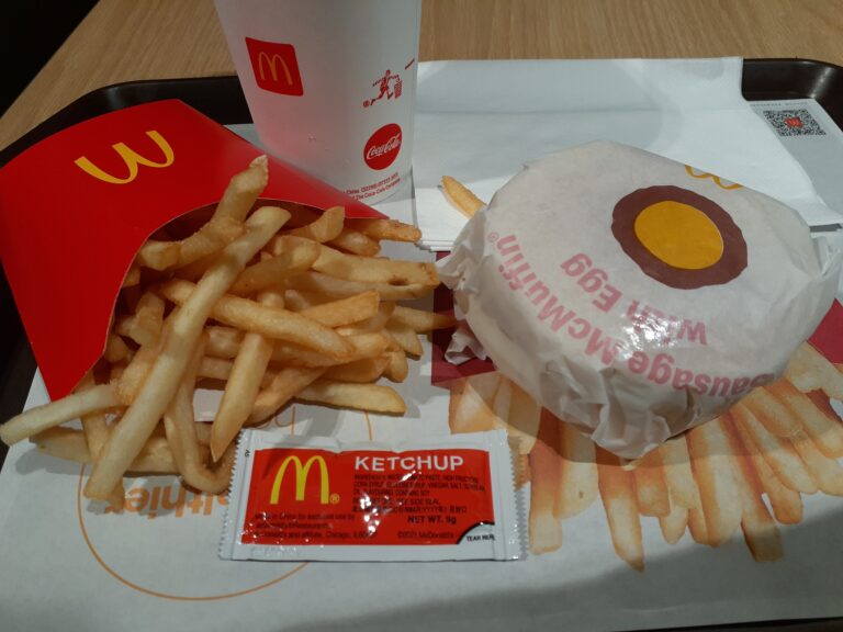 Many loyal McDonald’s customers are done — 7 fast food chains where some are eating instead