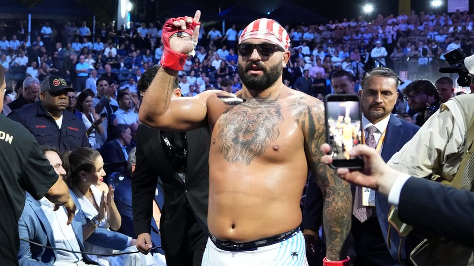 UFC Champ Under Fire After Claiming Michelle Obama's ‘Man’ Comment Was a Compliment 1 723217344 1206732058175273 4776466395569570030 n