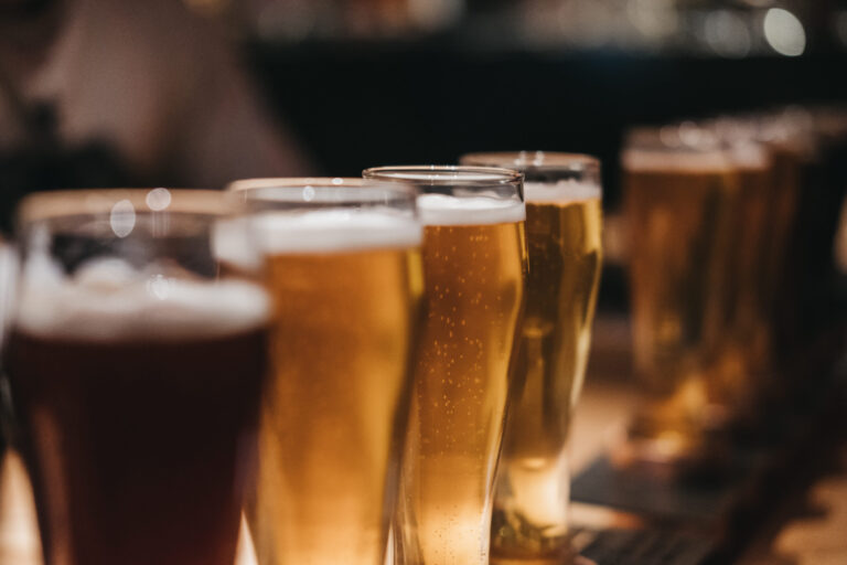 How the Shape of Your Beer Glass Can Change How Your Drink Tastes