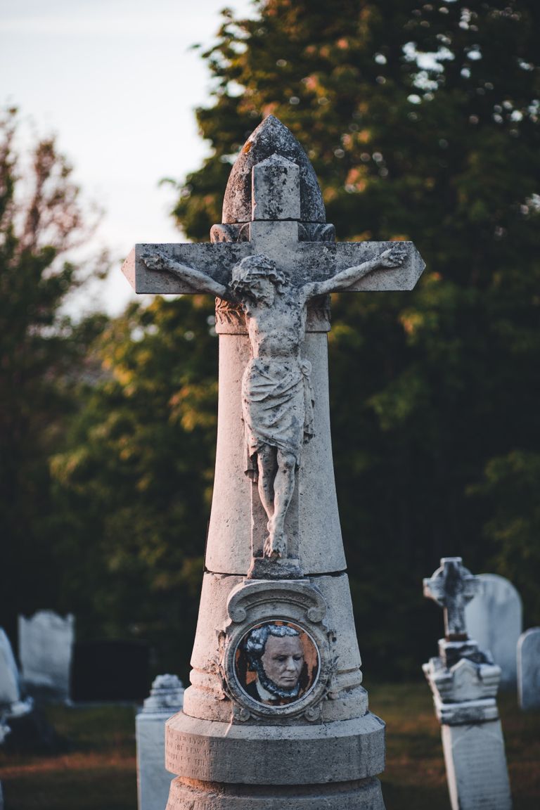 10 Reasons Jesus Kept the Scars That Death Couldn’t Erase