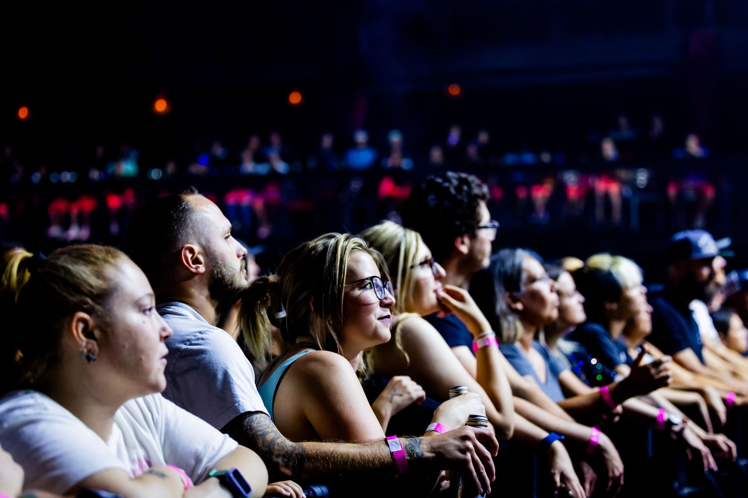 Bunnie Xo’s Prison Joke Turns Jelly Roll Divorce Into a Very Public Breaking Point 2 A lively crowd enjoys a live concert indoors, capturing the energy and excitement of the event.