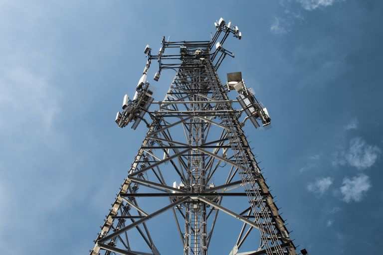 Verizon Leads US Spectrum Auction With $3.2 Billion Winning Bid