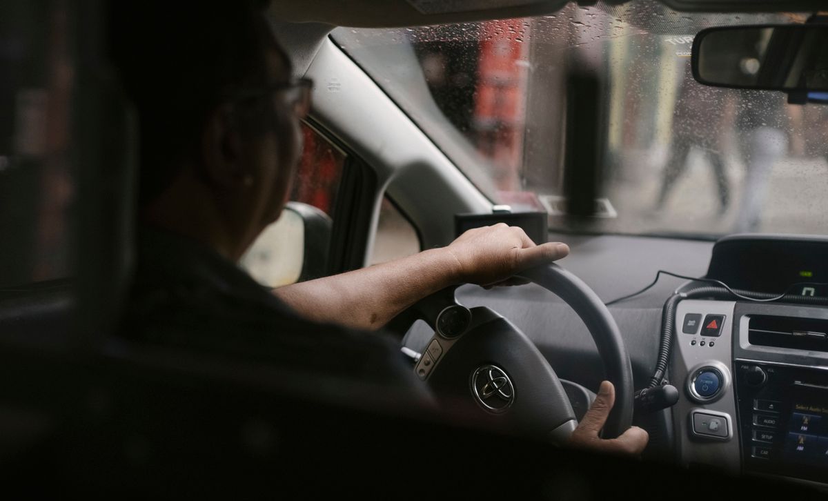 Seattle Drivers Are Getting Another I-5 Headache As Revive I-5 Closures Return 1 Back view of crop anonymous man in eyeglasses driving car in rainy day