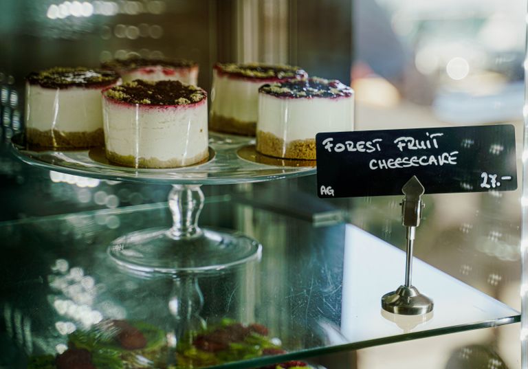 9 Cheesecake Factory Orders You’ll Regret Skipping on That Overwhelming Menu 