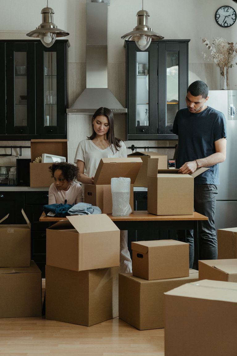 Everyone Wants to Move to Canada… But the Reality Is Not What You Expect